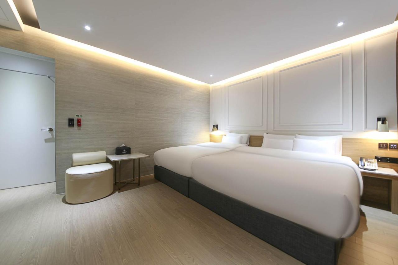 Brown Dot Hotel Pyeonghwa Plaza Мокпо Экстерьер фото