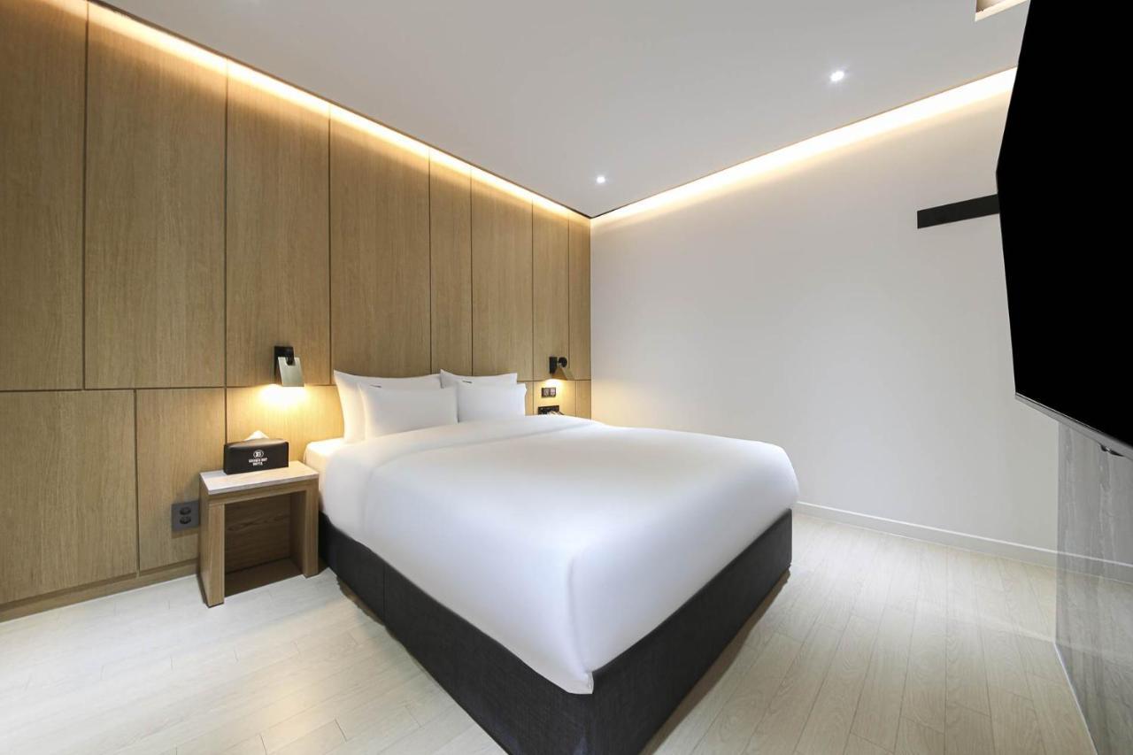 Brown Dot Hotel Pyeonghwa Plaza Мокпо Экстерьер фото
